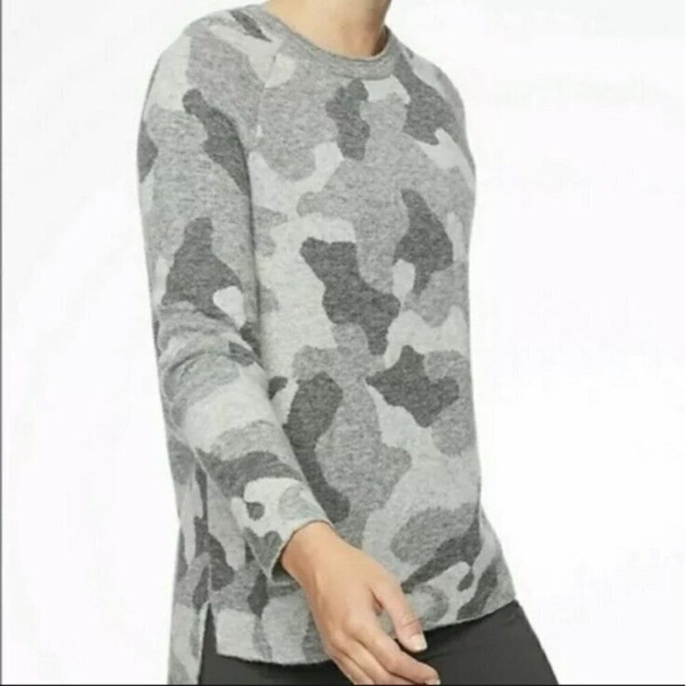 Athleta Undercover Alpaca Merino Wool Grey Camo Long Sleeve Sweater XS